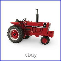 116 International Harvester 966 Tractor