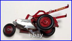 11 Pieces Diecast Tractor International Harvester FARMALL With Implements 116