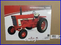 18 Scale Models CASE IH International Harvester 1466 Wide Front Tractor NIB