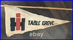 1950s IH INTERNATIONAL TRACTOR, TABLE GROVE, ILLINOIS 6 FT. ADV'G CLOTH PENNANT