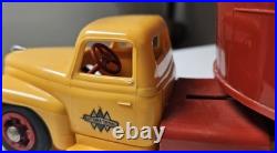 1951 PMC International-Harvester TRUE Promo Tractor/Trailer unit VERY RARE XLNT