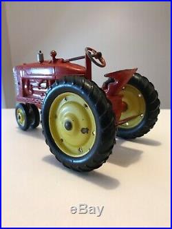 1952 Tru-Scale M Tractor Red MCP001 With ERTL Farm Trailer Made In USA