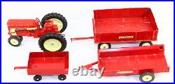 1960's Ertl International Harvester Red Tractor 3 Trailer Wagon 404 Farmall 1/16