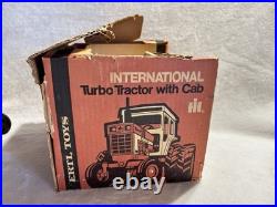 1972 Ertl International Turbo 1466 Tractor 116 DieCast USA Stock # 403