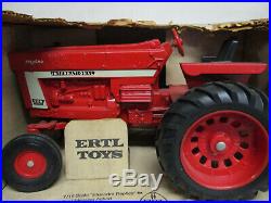 (1972) International Harvester Model 966 Toy Tractor, 1/16 Scale, NIB