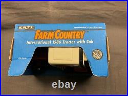 1976 Ertl 116 scale Farm Country International 1586 Tractor withcab Blue Box