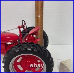 1/12 Franklin Mint International Harvester McCormick Farmall Model H Tractor