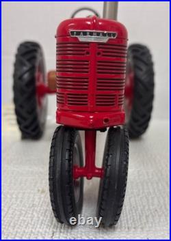 1/12 Franklin Mint International Harvester McCormick Farmall Model H Tractor