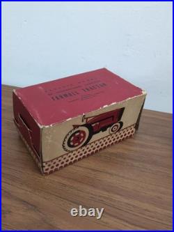 1/16 1950s Product Miniatures International Harvester M Farmall Tractor With Box
