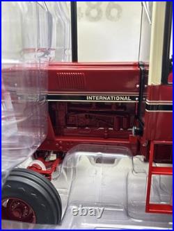 1/16 Case International Harvester 1486 Tractor Cab Duals Weights 3 Point NIB