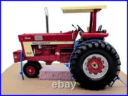 1/16 Custom International Harvester 1066 Narrow Front 1/16 Custom International Harvester 1066 Narrow Front