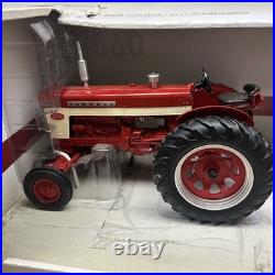 1/16 ERTL IH International Harvester Farmall 560 with Disk NEW IN BOX ZFN44223