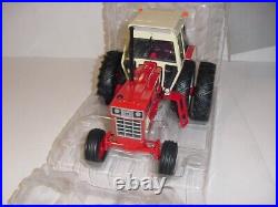 1/16 ERTL International 1466 Dealer Edition Tractor WithDuals WithBox