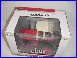 1/16 ERTL International 1466 Dealer Edition Tractor WithDuals WithBox