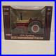 1_16_ERTL_International_Harvester_1026_Gold_Demonstator_Tractor_40th_Ann_01_xr