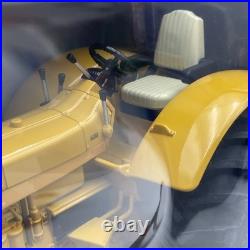 1/16 Ertl Farm International Harvester 21256 Tractor Industrial 4wd Yellow