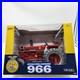 1_16_Ertl_Farm_International_Harvester_966_Tractor_FFA_Case_Agriculture_14920_01_wei