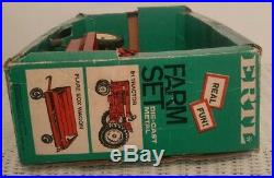 1/16 Ertl Farm International Toy Tractor and wagon plow Set In Green Box
