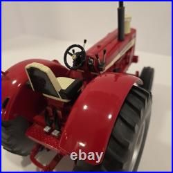 1/16 Ertl Farm Toy International Harvester 1256 Tractor