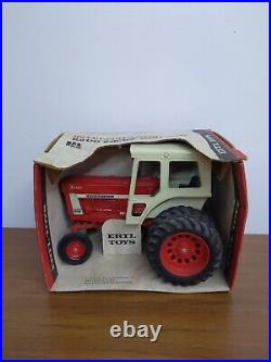 1/16 Ertl Farm Toy International Harvester 1466 Turbo Tractor