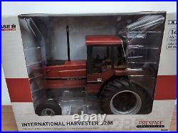 1/16 Ertl Farm Toy International Harvester 3288 Tractor Prestige Series