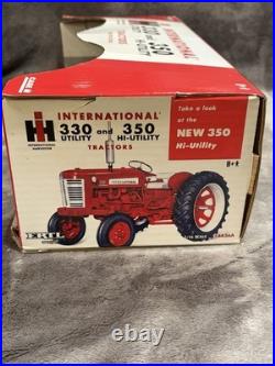 1/16 Ertl Farm Toy International Harvester 330 AND 350 Utility Tractor Set