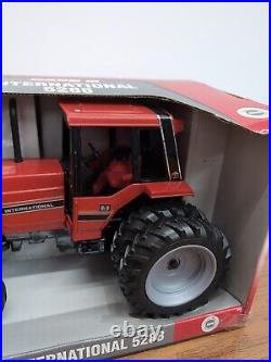 1/16 Ertl Farm Toy International Harvester 5288 Tractor With Duals