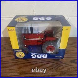 1/16 Ertl Farm Toy International Harvester 966 Tractor FFA
