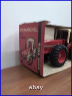 1/16 Ertl Farm Toy International Harvester IH 3588 2+2 4WD Tractor #2
