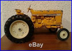 1/16 Ertl Farm Toy International Harvester Yellow Industrial 2644 Tractor