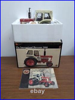 1/16 Ertl Farm Toy Precision #18 1466 International Harvester Tractor