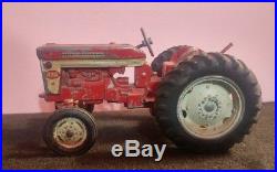 1/16 Ertl Farm Toy Vintage International Harvester 340 toy tractor Utility #2