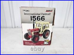 1/16 Ertl International 1566 MFWD Toy Tractor In Box Case IH Farmall