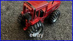 1/16 Ertl International 7488 Toy Tractor IH Farmall International Harvester
