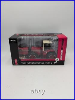 1/16 Ertl International Harvester 3588 2+2 Tractor, Precision Key Series #2