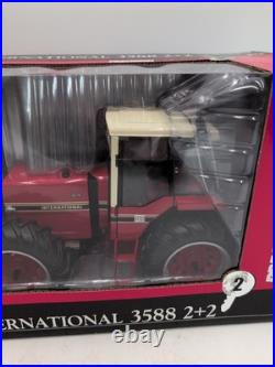 1/16 Ertl International Harvester 3588 2+2 Tractor, Precision Key Series #2