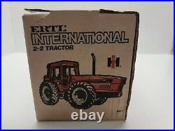 1/16 Ertl International Harvester 6388 2+2 Anteater 4WD Farm Tractor