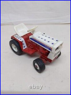 1/16 Ertl International Harvester Cub Cadet Spirit of'76 Garden Tractor