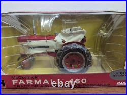 1/16 Ertl International Harvester Farmall 460 Tractor With Blade And Windbreaker