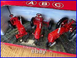 1/16 Ertl International Harvester Farmall A B C 3 Piece Tractor Set