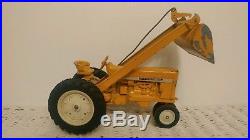 1/16 Ertl International Harvester Industrial 2644 Loader Toy Tractor