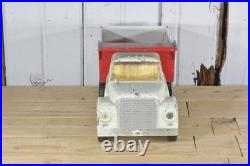 1/16 Ertl International Harvester Loadstar Dump Truck