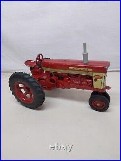 1/16 Eska IH International Harvester Farmall 560 Farm Tractor #2