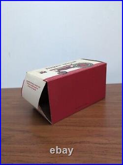 1/16 Eska IH International Harvester Farmall 560 Farm Tractor With Box