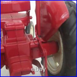 1/16 Eska International Model 340 Utility Toy Tractor Repaint