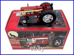 1/16 Farmall 460 Survivor 2000 Pulling Tractor