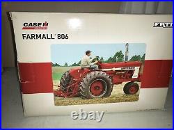 1/16 Farmall 806 Tractor, Prestige Collection by ERTL 44190 NIB