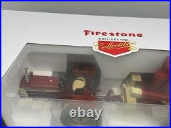 1/16 Firestone Series IH Farmall 504 WithIH 1150 Grinder-Mixer Mill 1657/2500 1/16 Firestone Series IH Farmall 504 WithIH 1150 Grinder-Mixer Mill 1657/2500