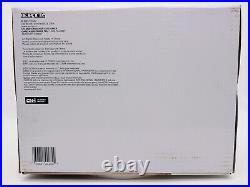 1/16 IH 1066 Black Stripe with Rear Duals Prestige Collection 44284
