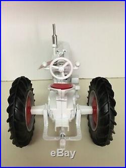 1/16 IH International Farmall Model M Tractor White Demonstrator by Scale Models
